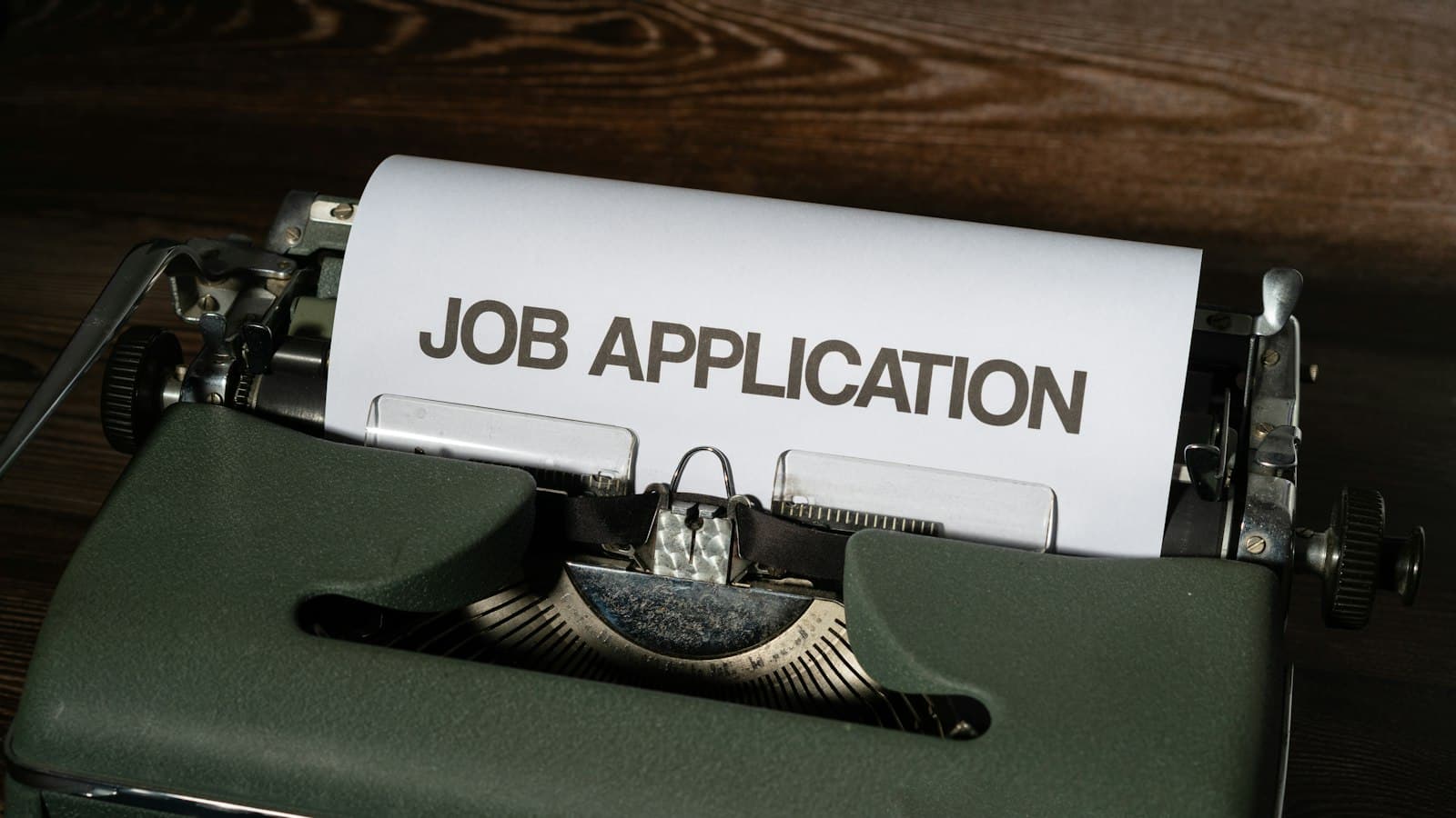 Perbedaan CV dan Resume: Mana yang Dipakai Saat Melamar Kerja?